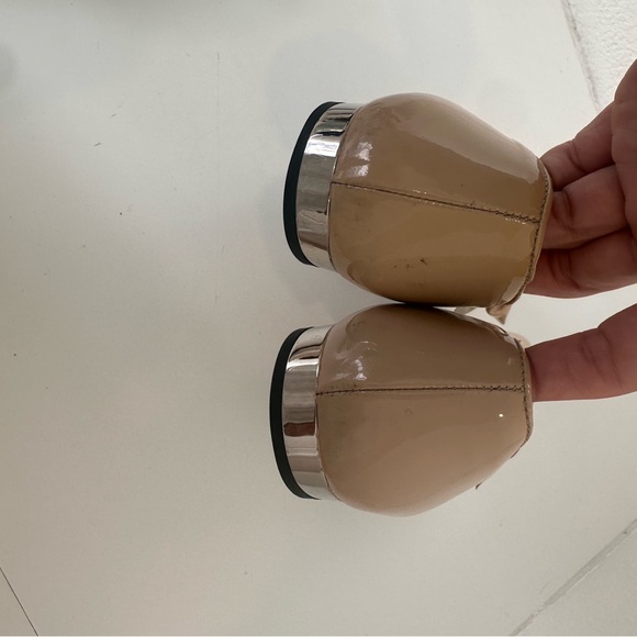 Miu Miu Patent Leather Smoking Slipper with Bow, Natural Size 37 size 6.5 US - Picture 9 of 14